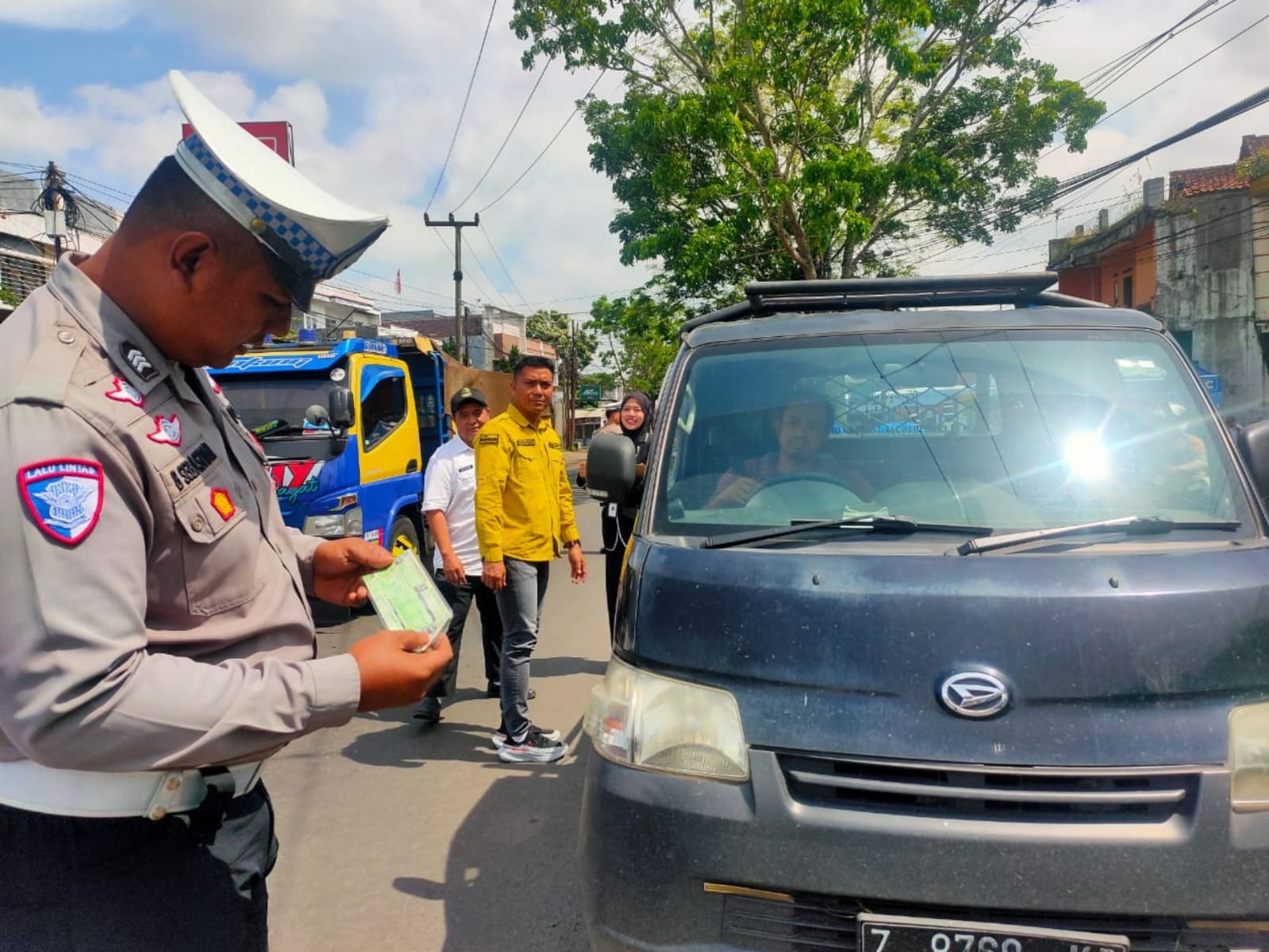 Operasi Pajak Terpadu di Tasikmalaya Raup Rp128 Juta, Warga Kian Sadar Tertib Administrasi